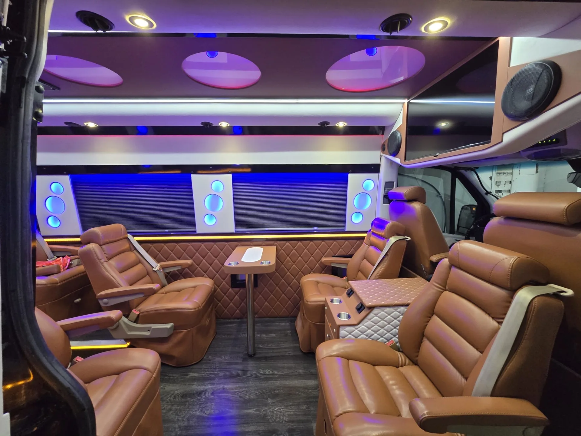 Yaron VIP executive lounge interior - luxury private transportation in Israel
